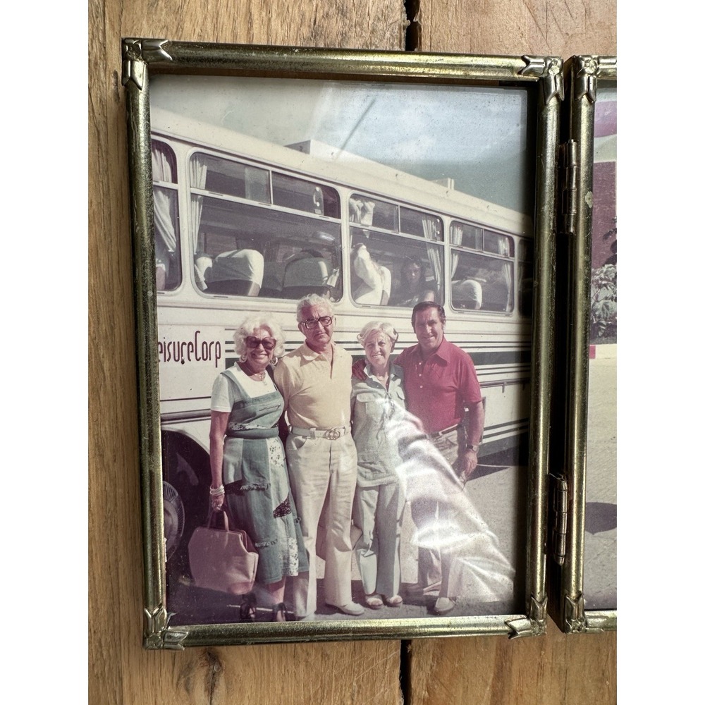 Vintage Bi Fold Double Metal Brass Tabletop/Wall Hanging Picture Frame 70s Photo - Picture 3 of 9